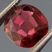 Glittering 1.03ct top cherry red Spinel