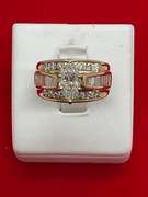 CERTIFIED LADIES 14K YELLOW GOLD AND DIAMOND RING