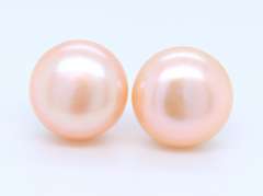 Elegant White Gold Pink Pearl Stud Earrings
