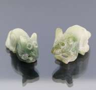 Really cool 99.72ct Jade mouse pair