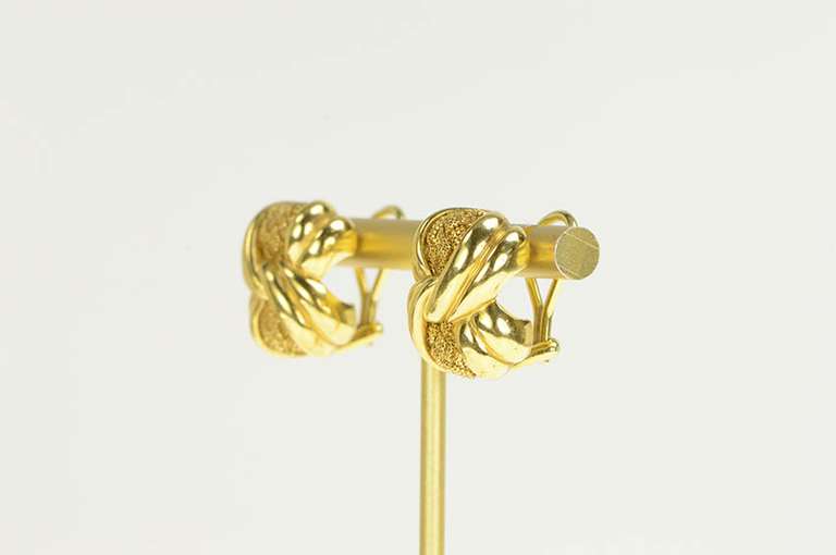 18K Yellow Gold Yuri Ichihachi Designer Knot French Clip Earrings