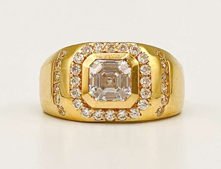 Flashy 14kt Solid Yellow Gold Men's Ring