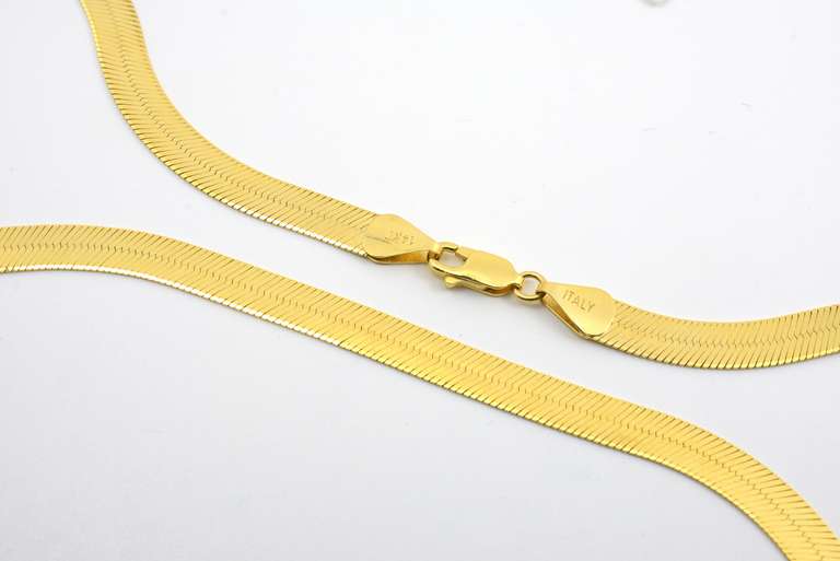 Always Popular 144k Herringbone Necklace