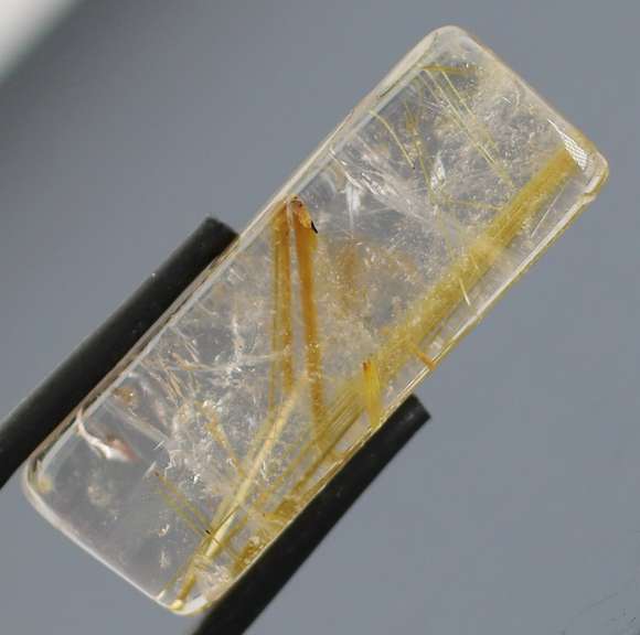 Captivating 28.33ct Titanium Rutilated Quartz