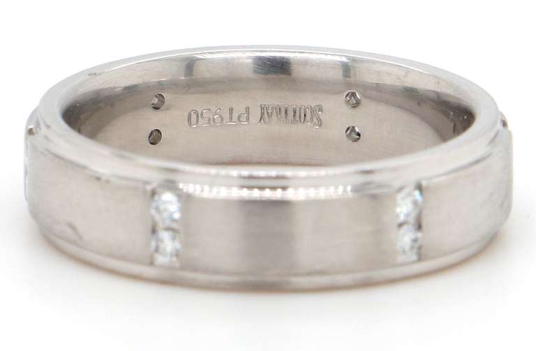 Gent's Scott Kay Diamond Wedding Band in Platinum