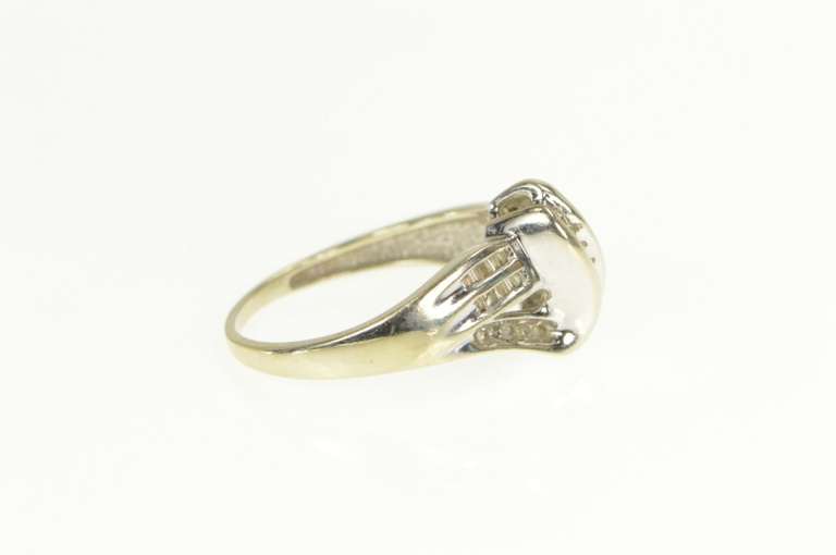 10K White Gold 0.35 Ctw Wavy Diamond Cluster Bypass Ring