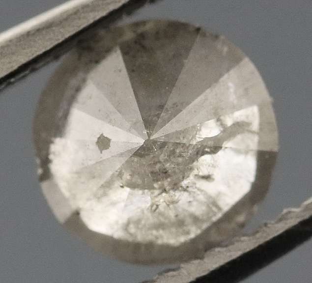 Gorgeous .33ct bright silver Diamond solitaire