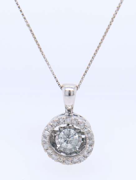 Elagant White Gold Love in Motion Diamond Pendant on Chain