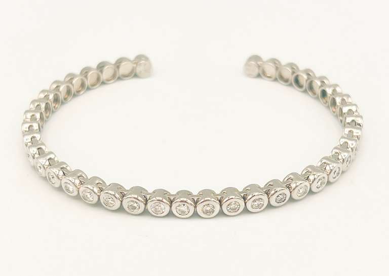 18KT WHITE GOLD DIAMOND CUFF BANGLE BRACELET BY KWIAT