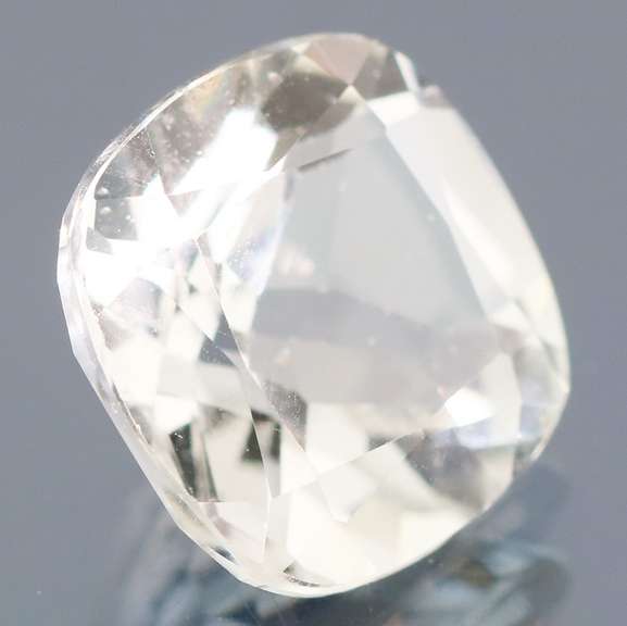 Tremendous 8.56ct diamond white Topaz