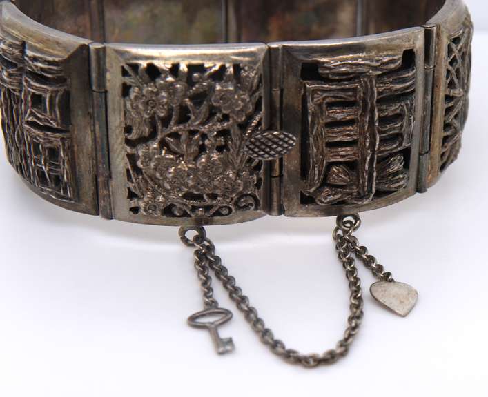 Vintage 925 Sterling Silver Engraved Wide Bangle Bracelet