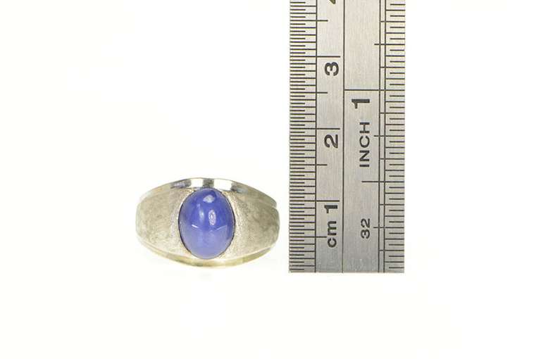 14K White Gold Retro Syn. Blue Star Sapphire Graduated Ring