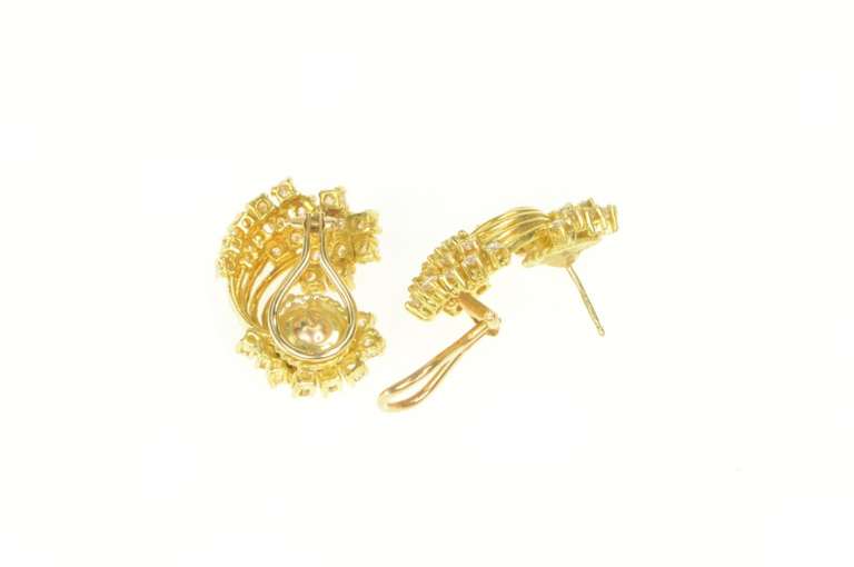 14K Yellow Gold 2.50 Ctw Diamond Curved Cluster French Clip Earrings