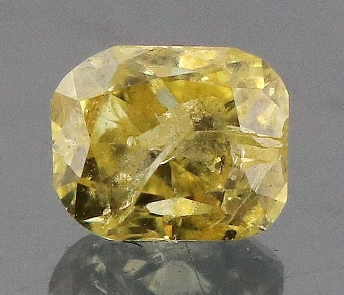 Simply beautiful .30ct canary yellow Diamond