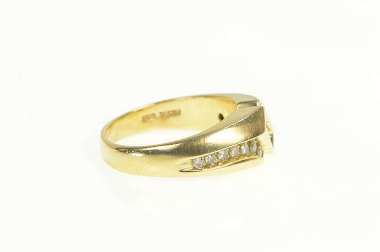 14K Yellow Gold 0.68 Ctw Squared Diamond Men's Bypass Ring