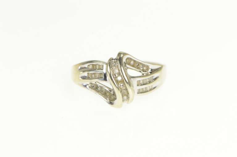 10K White Gold 0.35 Ctw Wavy Diamond Cluster Bypass Ring