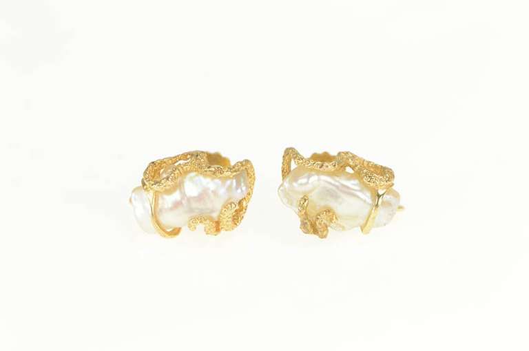 14K Yellow Gold Blister Pearl Ornate Vine Wrap Screw Back Earrings