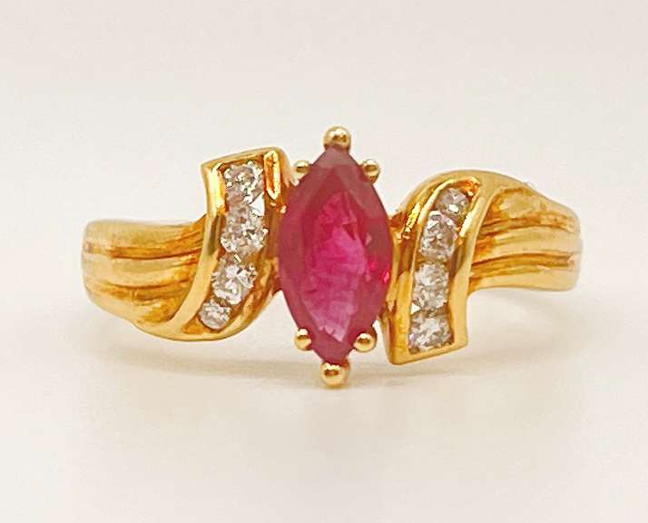 18kt Solid Yellow Gold, Ruby, & Diamond Ring