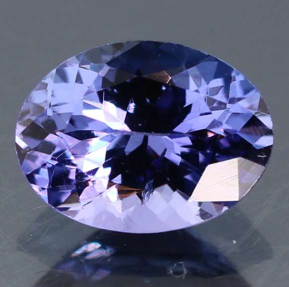 Superb color! 1.48ct Tanzanite