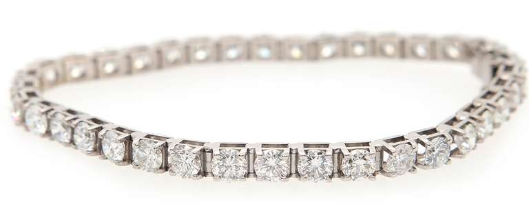 Elegant 8.00ctw Round Diamond Tennis Bracelet in 14K White Gold