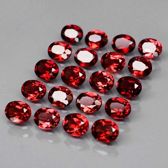 Set of 20 top red VS Garnets weighing 9.13 carats