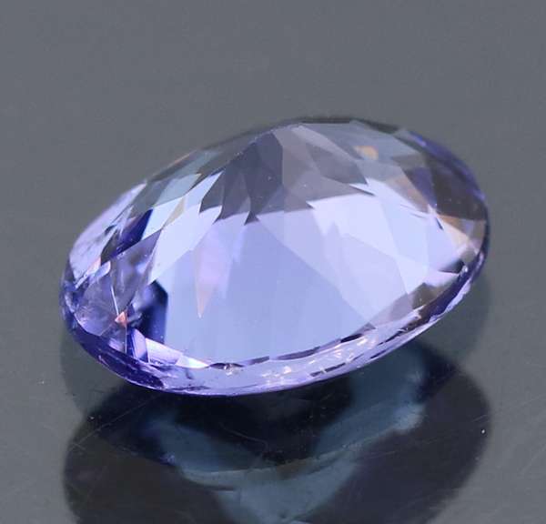 Stunning 1.15ct oval cut Tanzanite