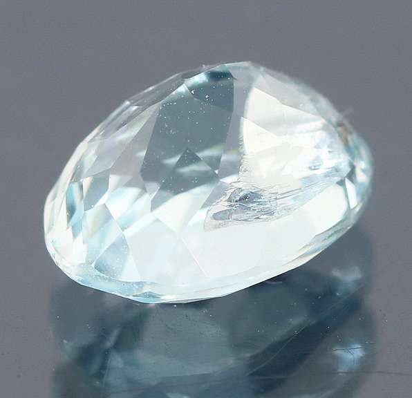High fire 2.25ct platinum blue Aquamarine