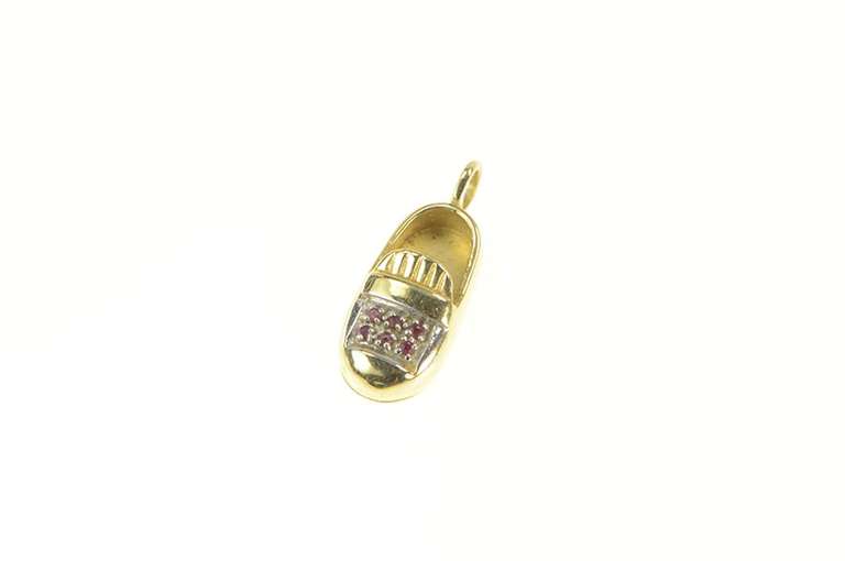 14K Yellow Gold Ruby Inset Moccasin Shoe Baby Bootie Charm/Pendant