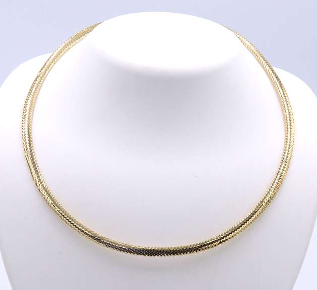 Handsome 18kt Yellow Gold Woven Flex Chain Necklace