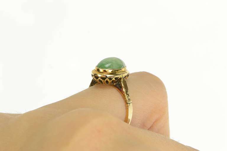 14K Yellow Gold 1960's Ornate Jade Cabochon Statement Ring
