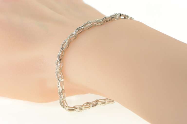 10K White Gold 1.65 Ctw Diamond Infinity Link Tennis Bracelet