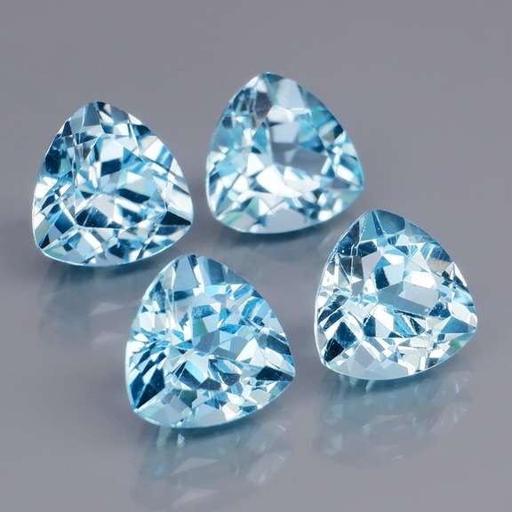 Outstanding 9.10ct 4 pc sky blue Topaz set