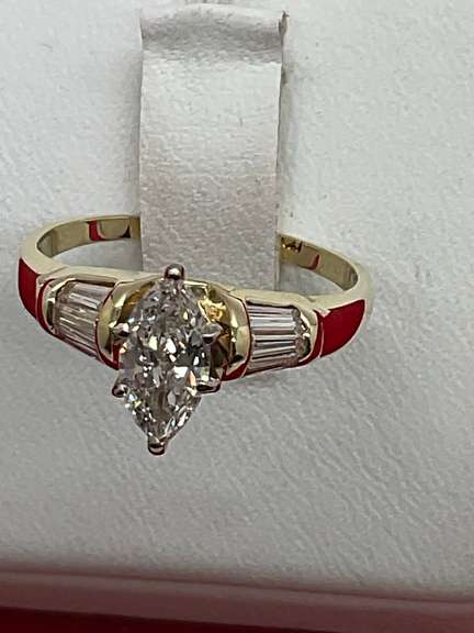 CERTIFIED LADIES 14K GOLD AND DIAMOND RING