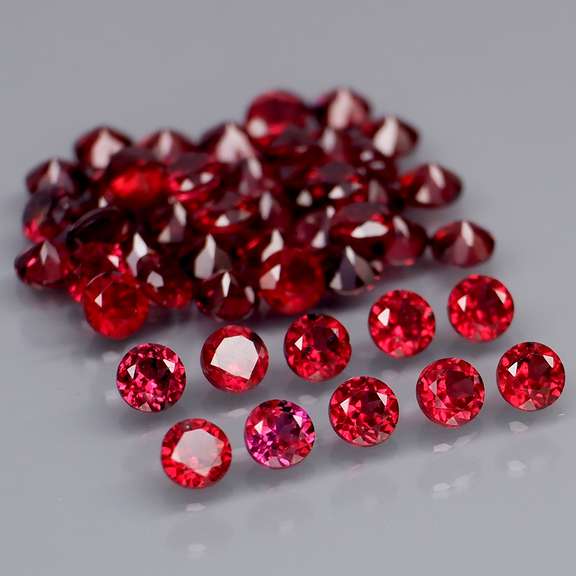Ravishing 4.94ct cherry red Rhodolite Garnet set