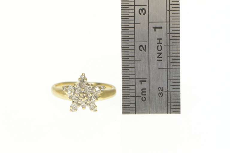 10K Yellow Gold 0.20 Ctw Diamond Star Cluster Statement Ring