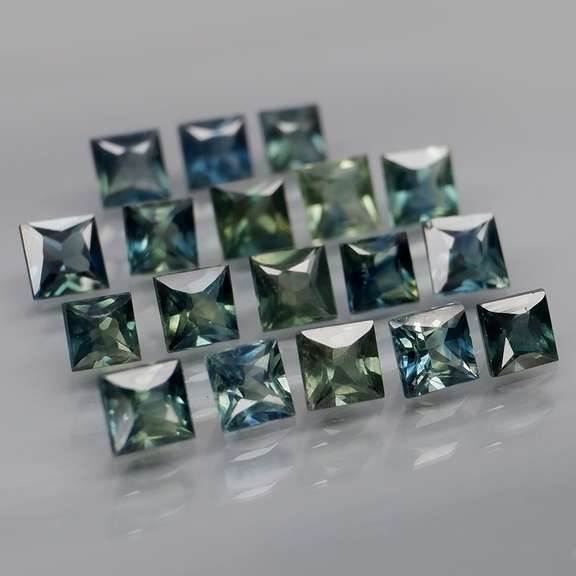 Heated only! 3.37ct princess cut Australian Sapphire set