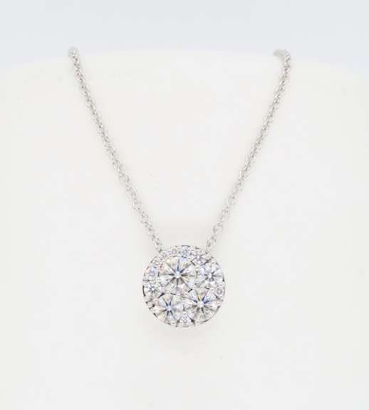 Hearts on Fire Diamond Cluster Necklace in 18k