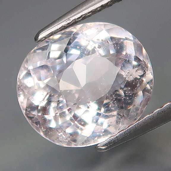 Beautiful 3.72ct UNHEATED platinum pink Morganite