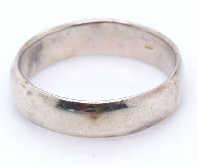 925 Sterling Silver Band