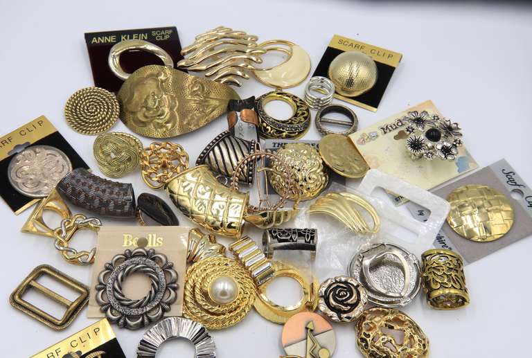 Group Lot of Costume Miscellaneous Jewelry