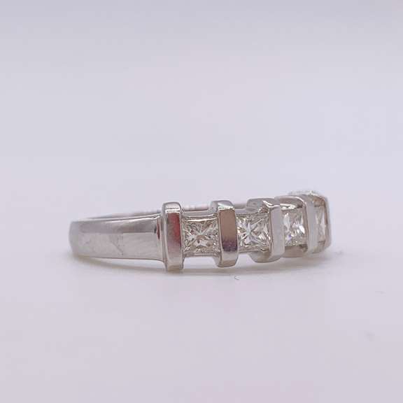 14kt Solid White Gold & Diamond Ring