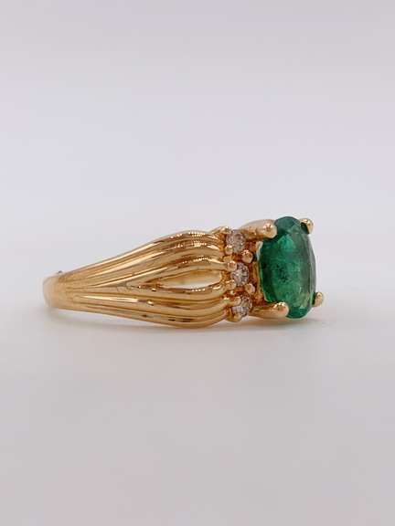 18kt Solid Yellow Gold, Emerald, & Diamond Ring