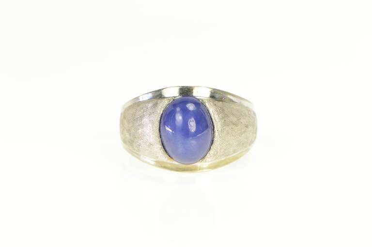 14K White Gold Retro Syn. Blue Star Sapphire Graduated Ring