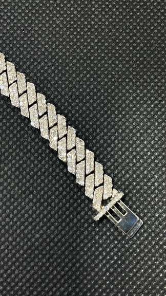 STUNNING 17.00 CARAT DIAMOND MIAMI CUBAN LINK SOLID GOLD CHAIN