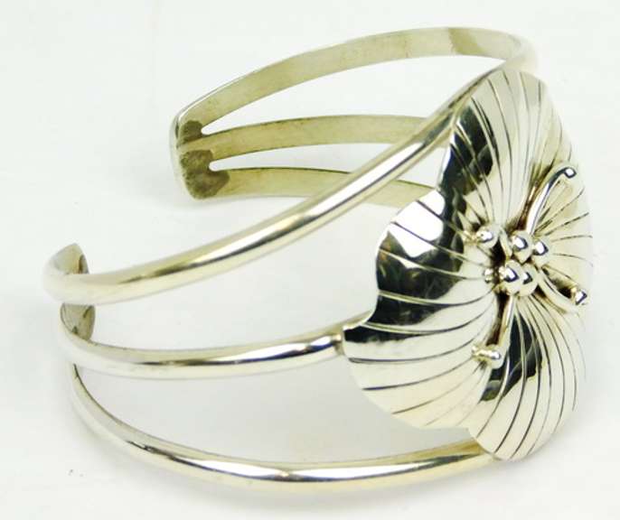 1985 Carol Felley Sterling Hibiscus Cuff Bracelet
