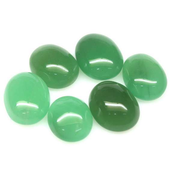 Gorgeous 23.08ct rich green Aventurine cabochon set