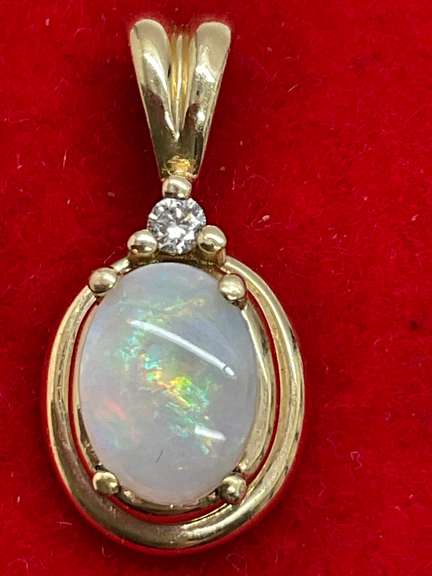 14K YELLOW GOLD OPAL AND DIAMOND PENDANT