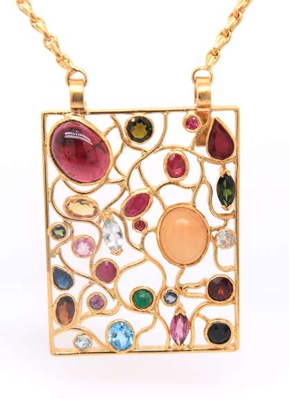 Attractive 20kt Multi Gemstone Pendant on Chain