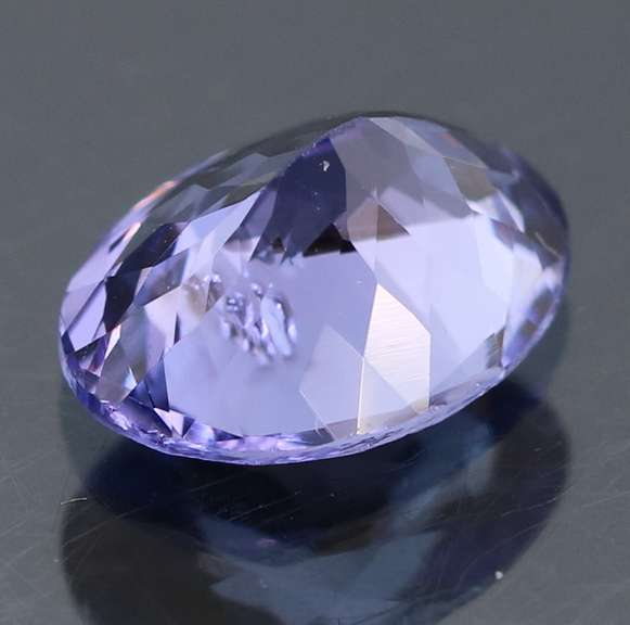 Superb color! 1.48ct Tanzanite