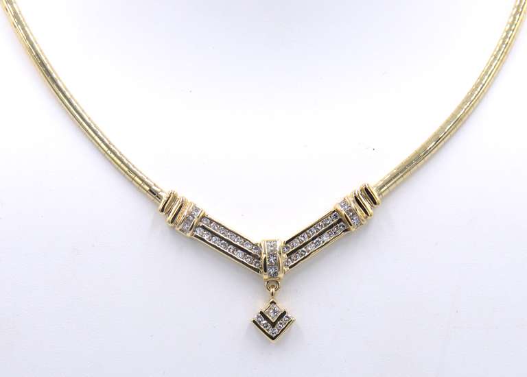 Shimmering Yellow Gold 1ctw Princess Cut and Round Brilliant Cut Diamond Omega Necklace